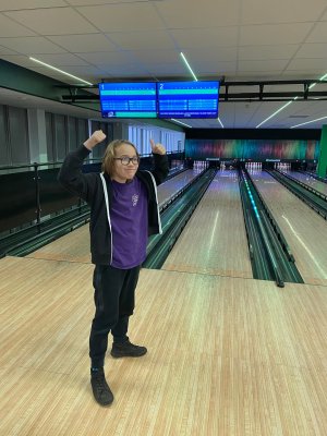 Last term pupils from Year 4, 5 & 6 had a fantastic morning at Ten pin bowling tournament in Bath! The scores were very close, Bailey from Sycamore class was our winner and Jayke from Oak class was close second.